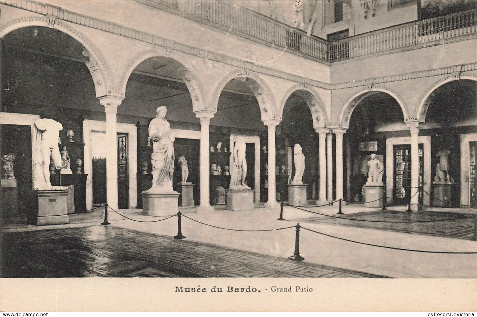 TUNISIE - Musée Du Bardo - Grand Patio - Vue De L'intérieur Du Musée - Carte Postale Ancienne - Tunisia
