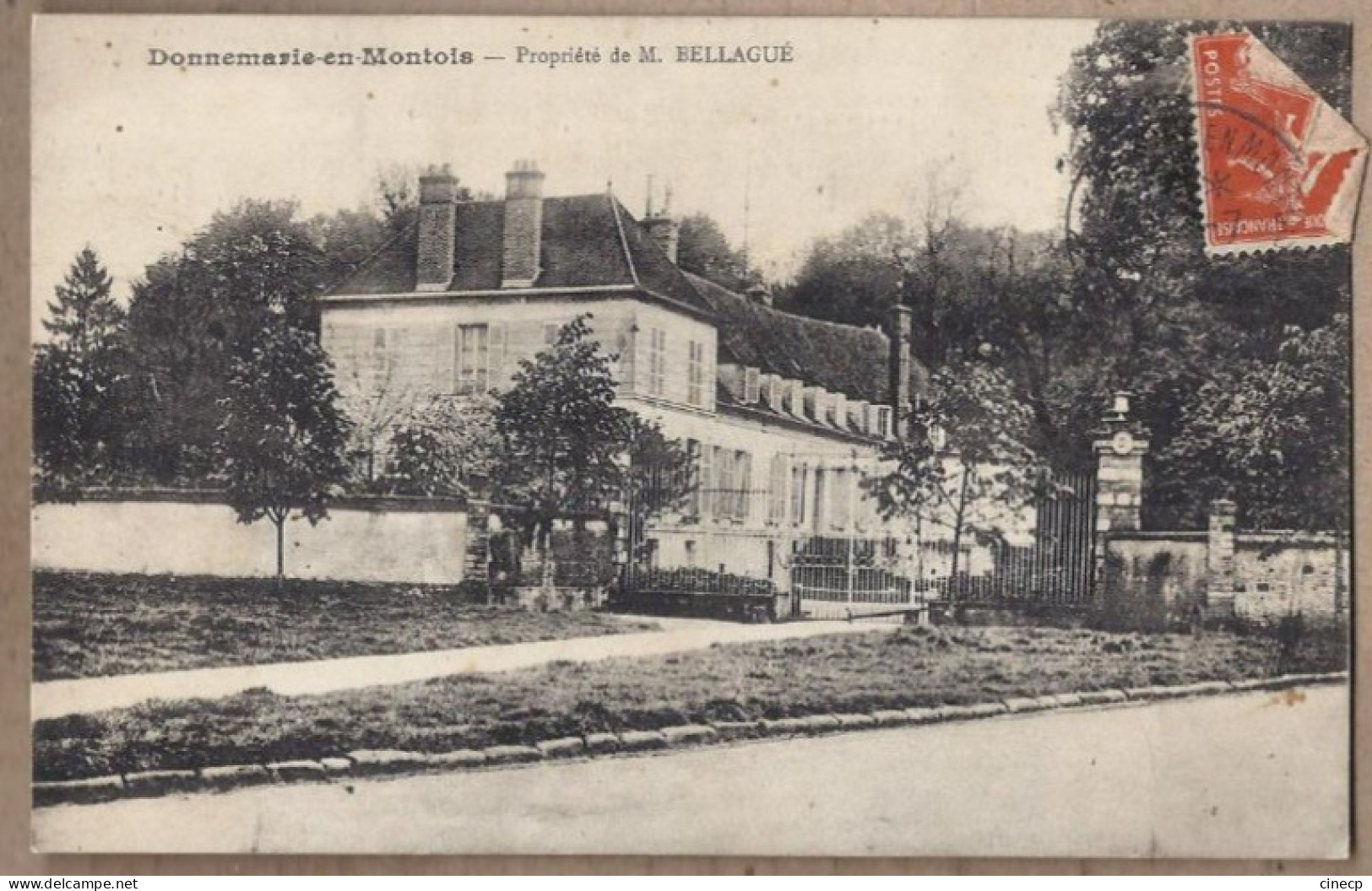 CPA 77 - DONNEMARIE En MONTOIS - Propriété De M. BELLAGUE - TB PLAN Château Façade Entrée - Donnemarie Dontilly