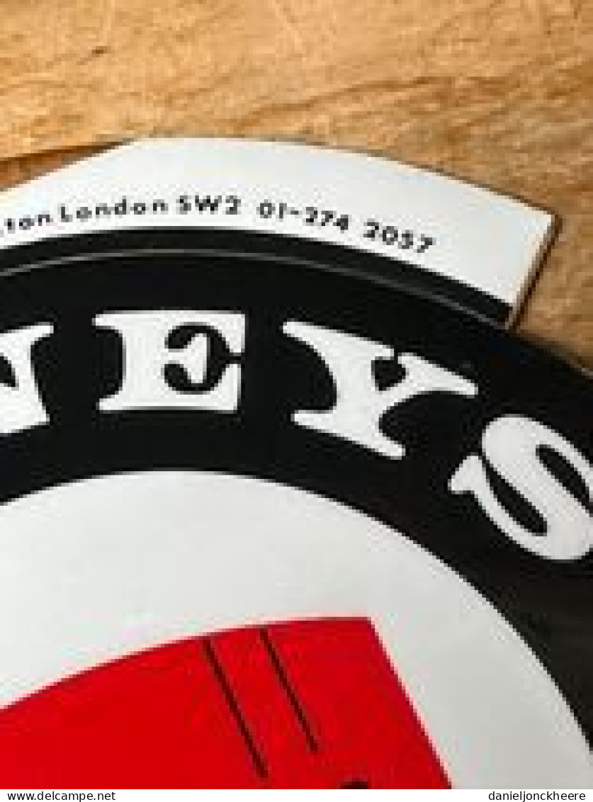 Watneys Red Barrel Sticker Associated Trapinex London - Alcohol