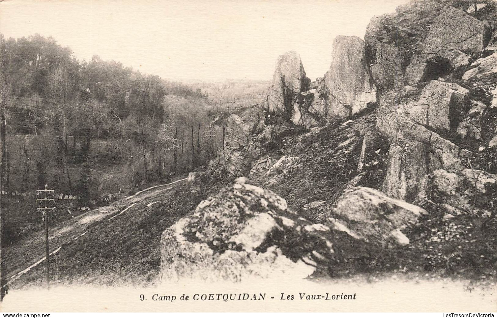 FRANCE - Camp De Coëtquidan - Les Vaux Lorient - Rochers - Carte Postale Ancienne - Guer Cötquidan