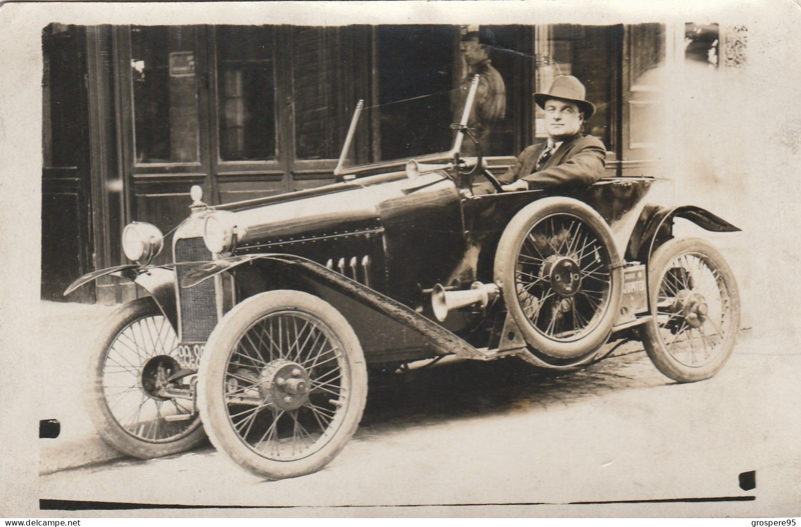 AUTO PEUGEOT TYPE 172 1925 2 PLACES AVEC HOMME AU VOLANT - PKW