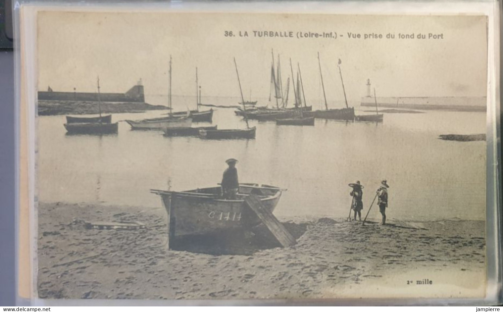 36. La Turballe (Loire-Inf.) - Vue Prise Du Fond Du Port - La Turballe