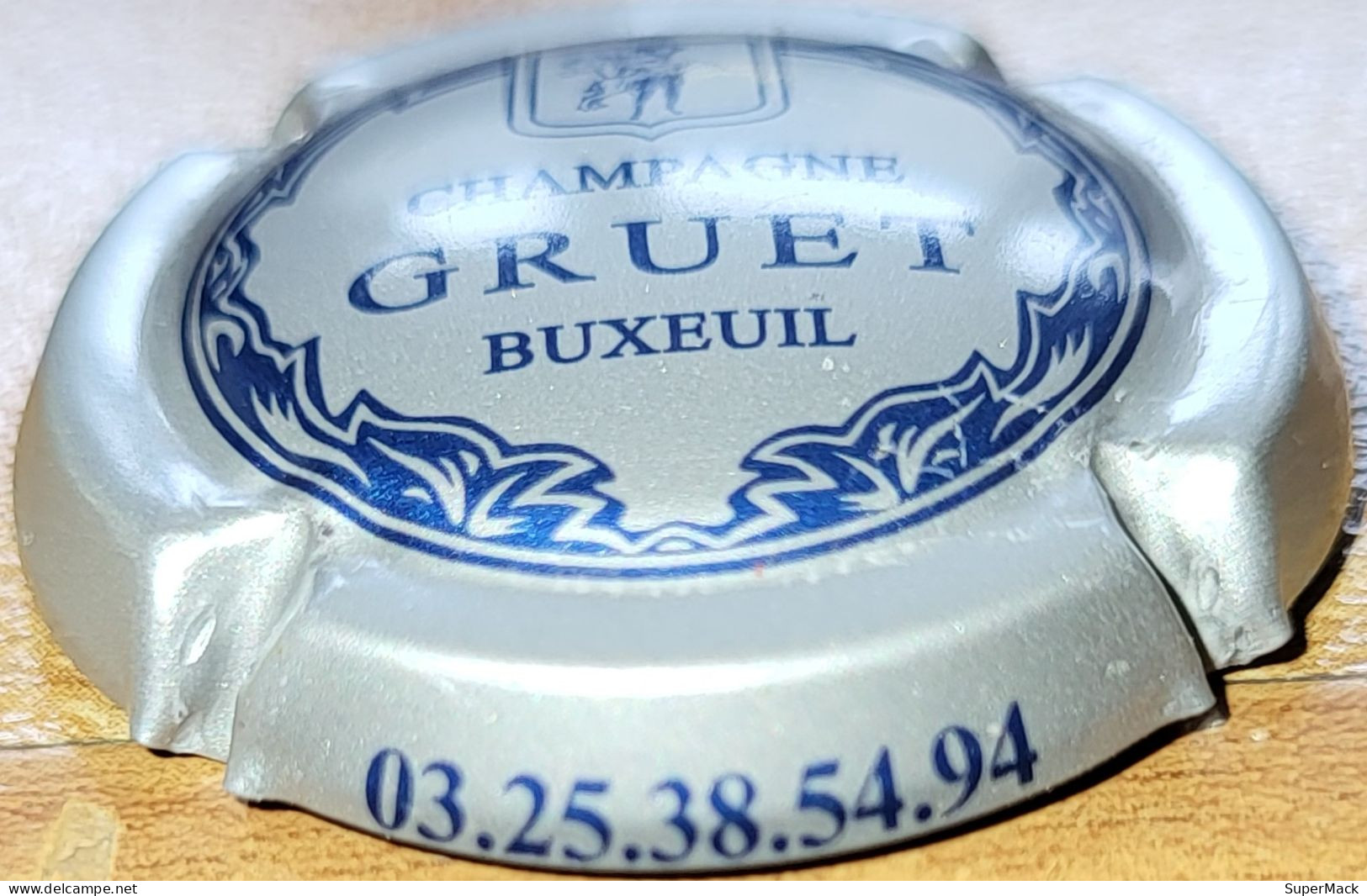 Capsule Champagne GRUET Série Nom Horizontal, Petit Liseret, Argent & Bleu Nr 06 - Gruet