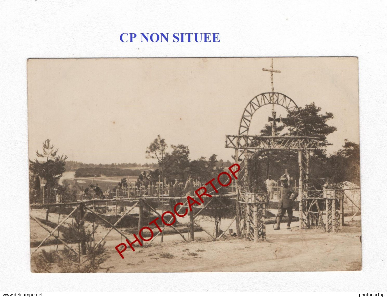 CP NON SITUEE-TOMBES-CIMETIERE-CARTE PHOTO Allemande-GUERRE 14-18-1 WK-Militaria- - War Cemeteries