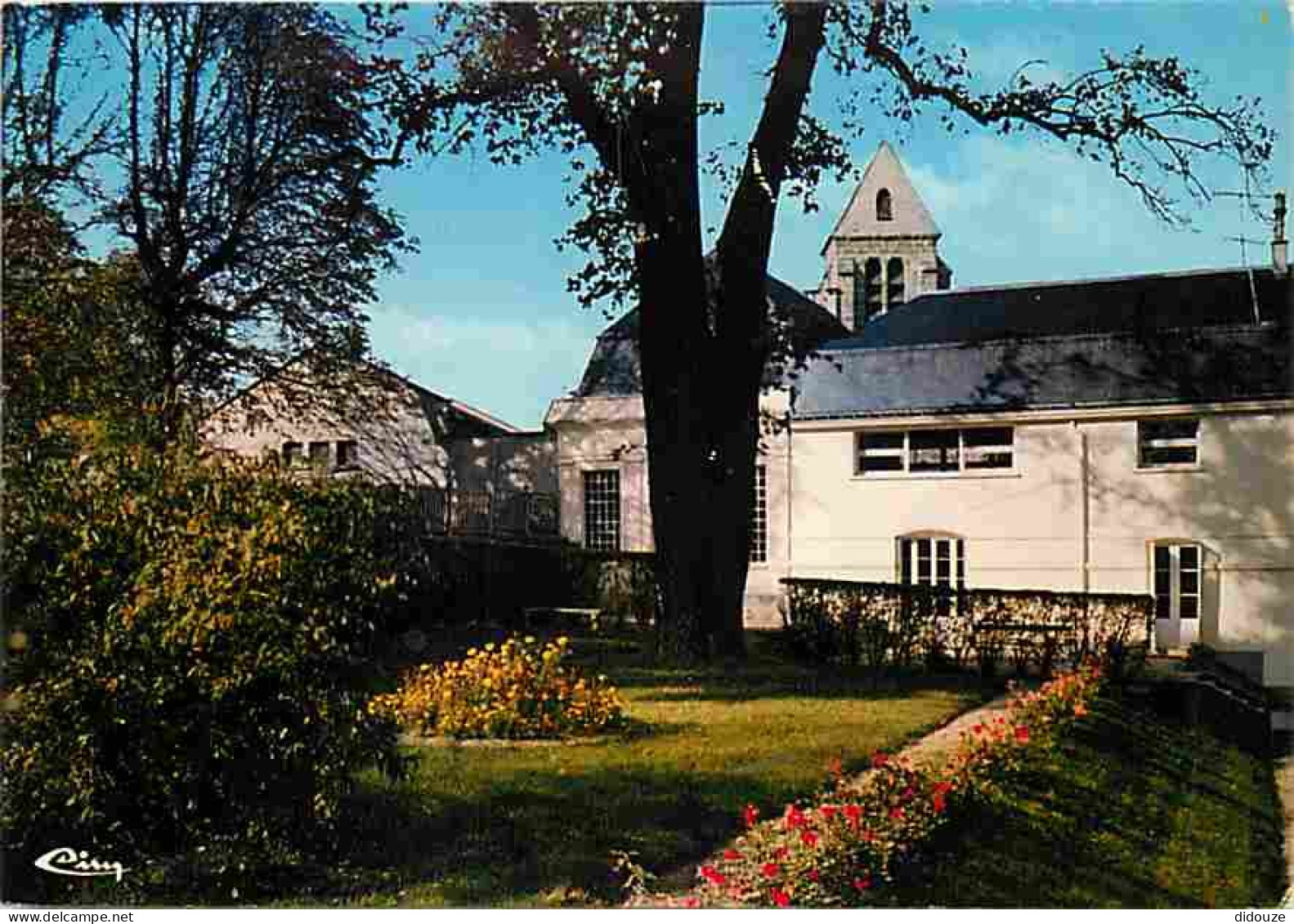 91 - Igny - Jardins De L'Hôtel De Ville - Fleurs - Carte Neuve - CPM - Voir Scans Recto-Verso - Igny