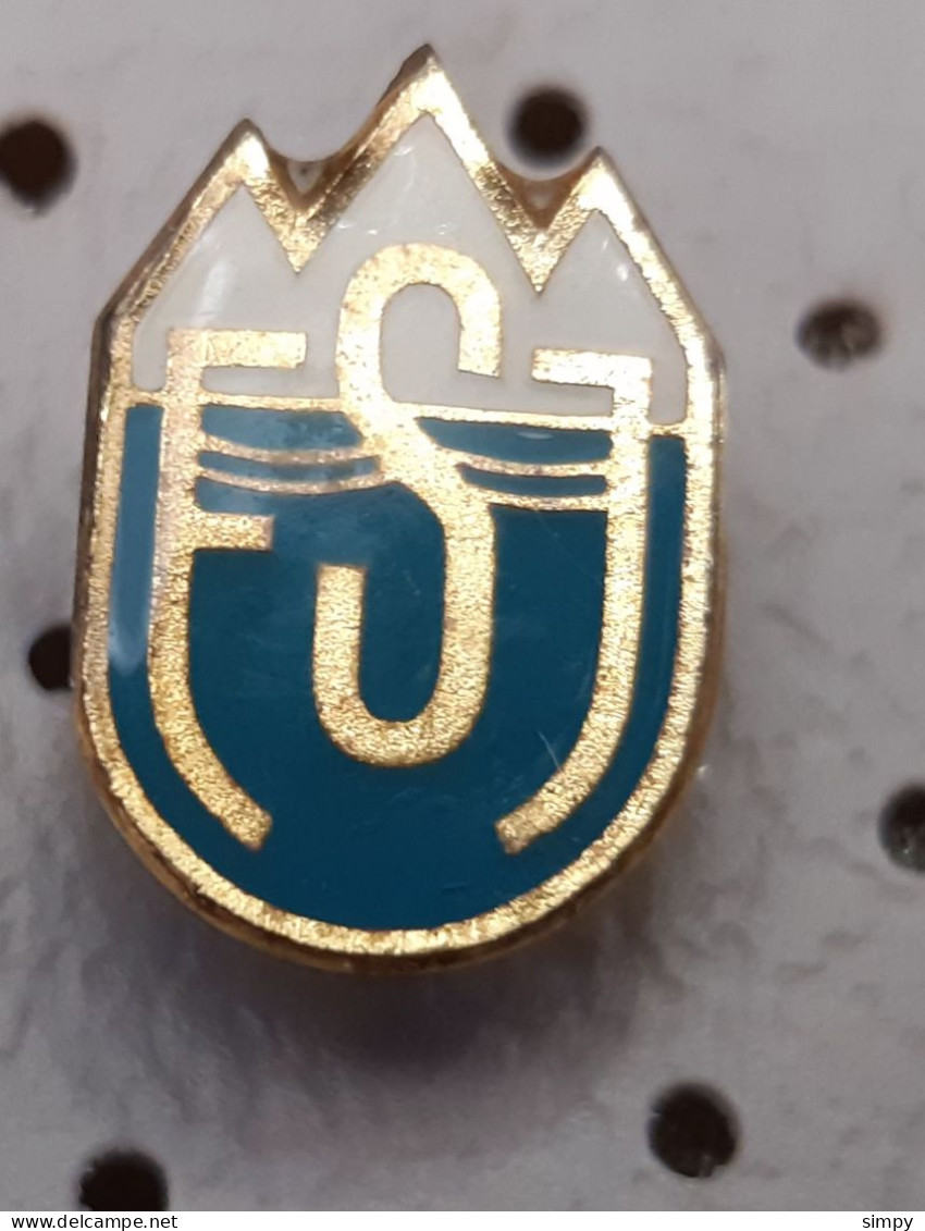 FSJ Holiday Union Of  Yugoslavia Ferijalni Savez Jugoslavije  Pin - Vereinswesen