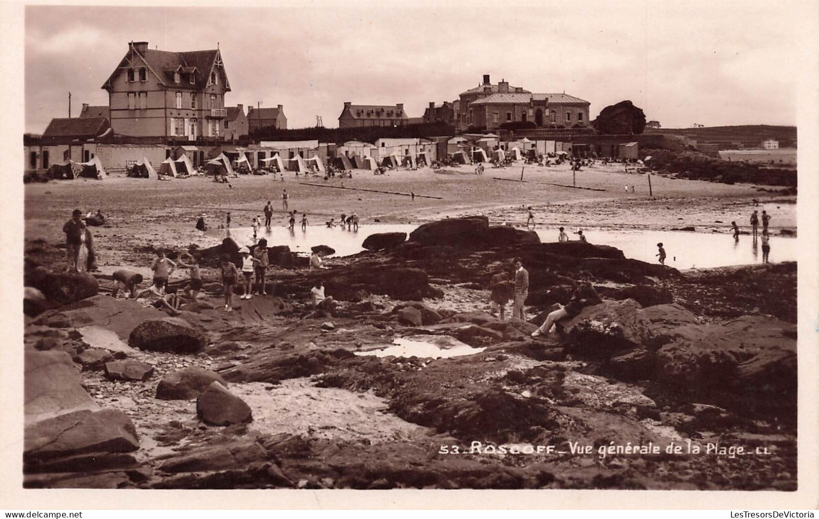 FRANCE - Roscoff - Vue Générale De La Plage - L L - Vue Des Maisons Au Loin - Animé - Carte Postale Ancienne - Roscoff