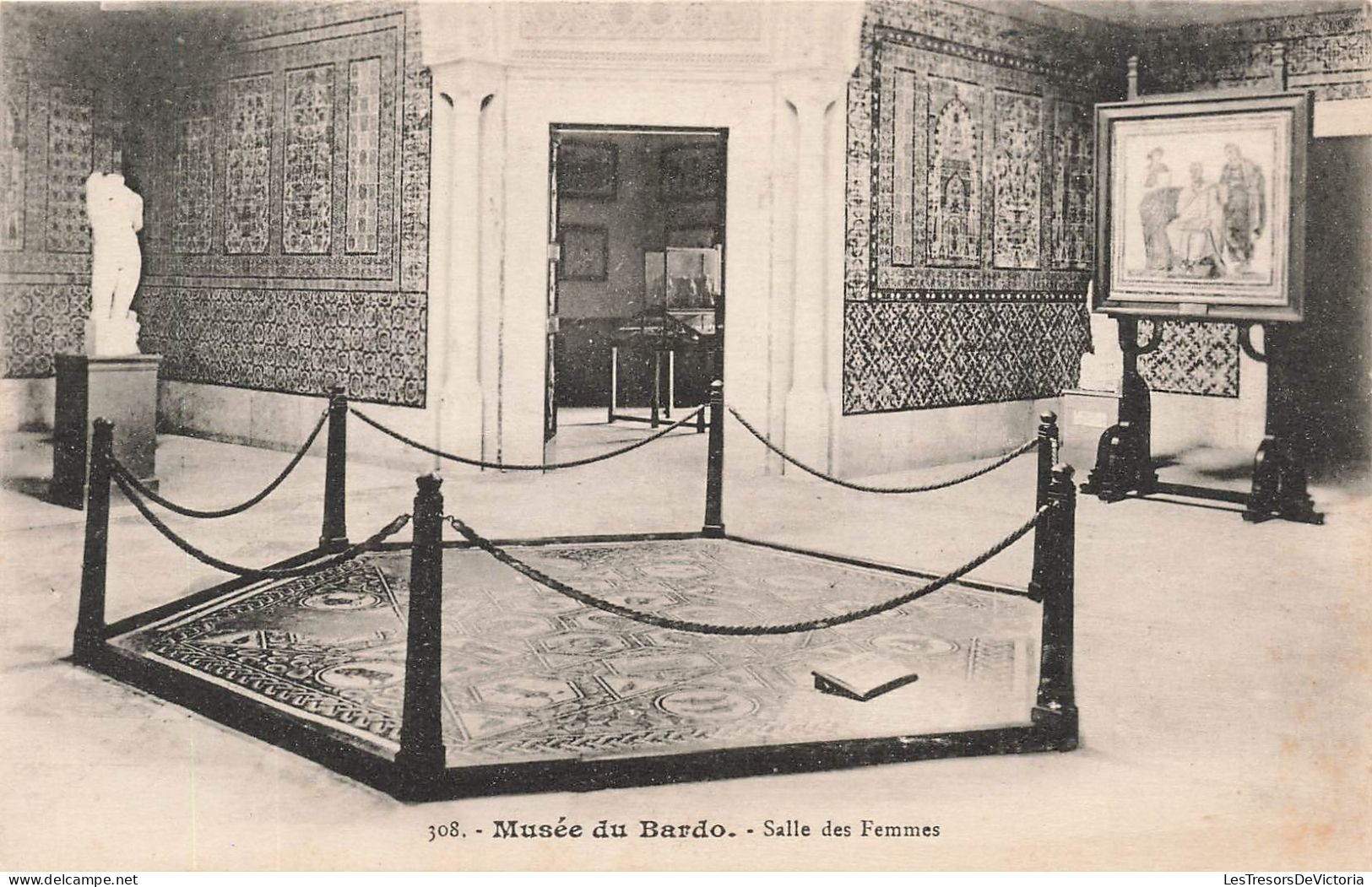 TUNISIE - Musée Du Bardo - Salle Des Femmes - Vue à L'intérieur Du Musée - Carte Postale Ancienne - Tunisia