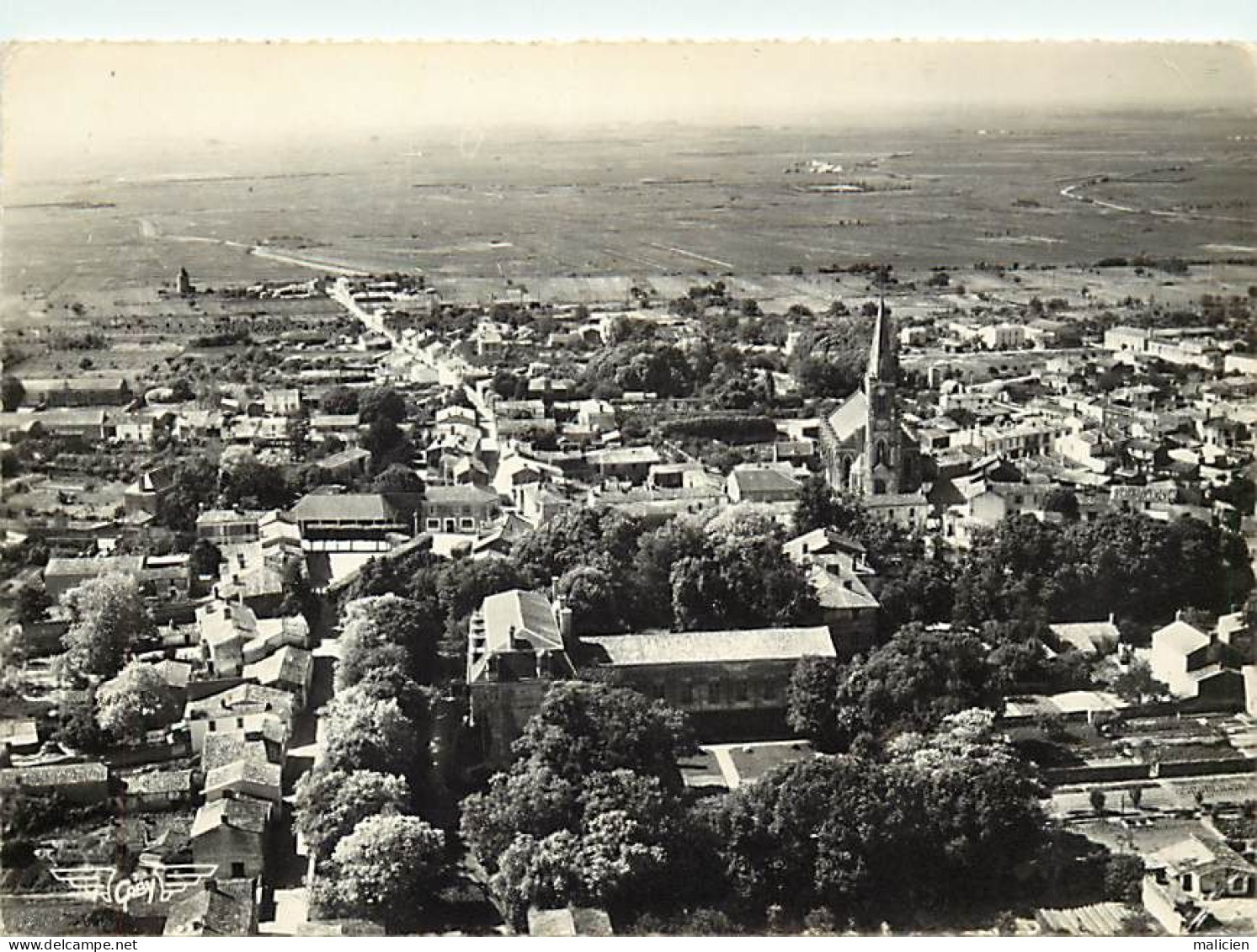 Gd Format -ref-AD440- Vendée - Saint Michel N L Herm - St Michel En L Herm - Vuegenerale Aerienne -edit Gaby N° 1 - - Saint Michel En L'Herm