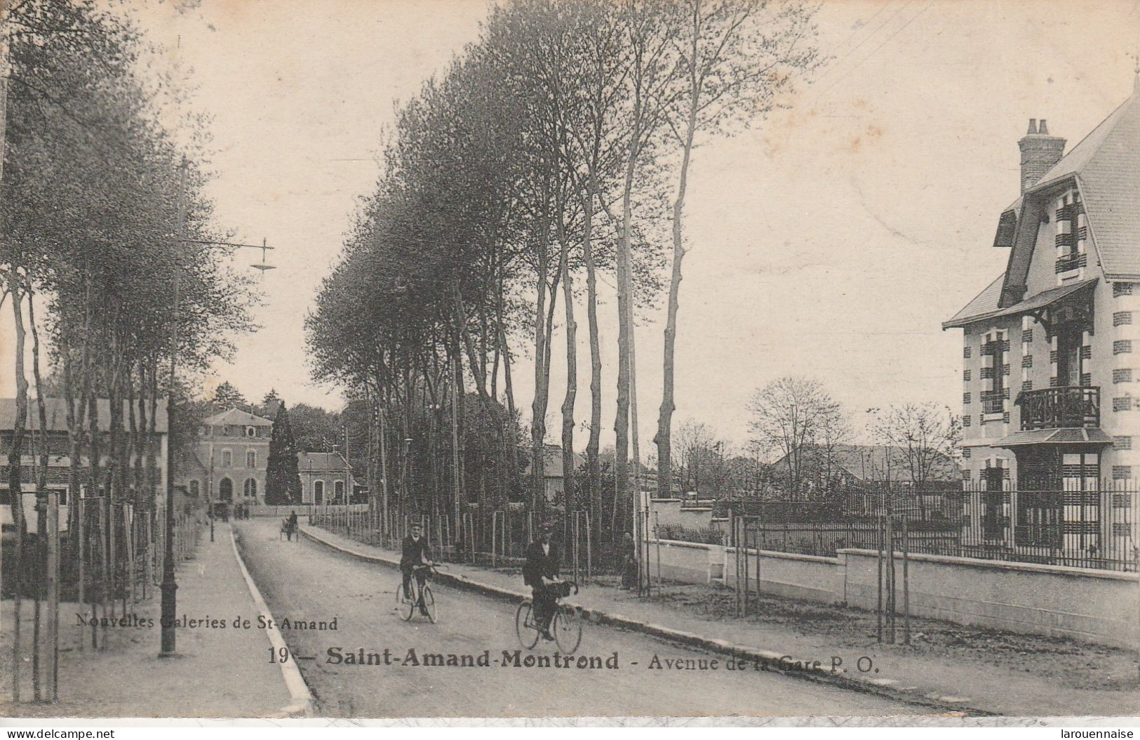 18 - SAINT AMAND MONTROND - Avenue De La Gare - Saint-Amand-Montrond
