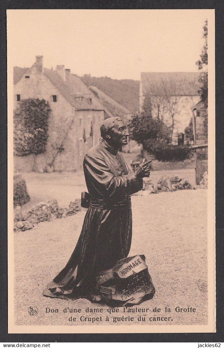 067642/ CRUPET, Grotte De Saint-Antoine, Statue Du Curé Gérard, Auteur De La Grotte   - Assesse