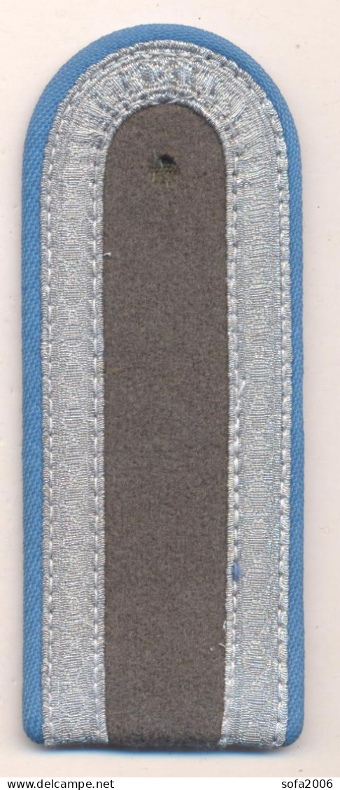 Shoulder Straps. Epaulettes. Schulterklappen Schultergurte. Germany.Unteroffizier.Luftwaffe. - Patches