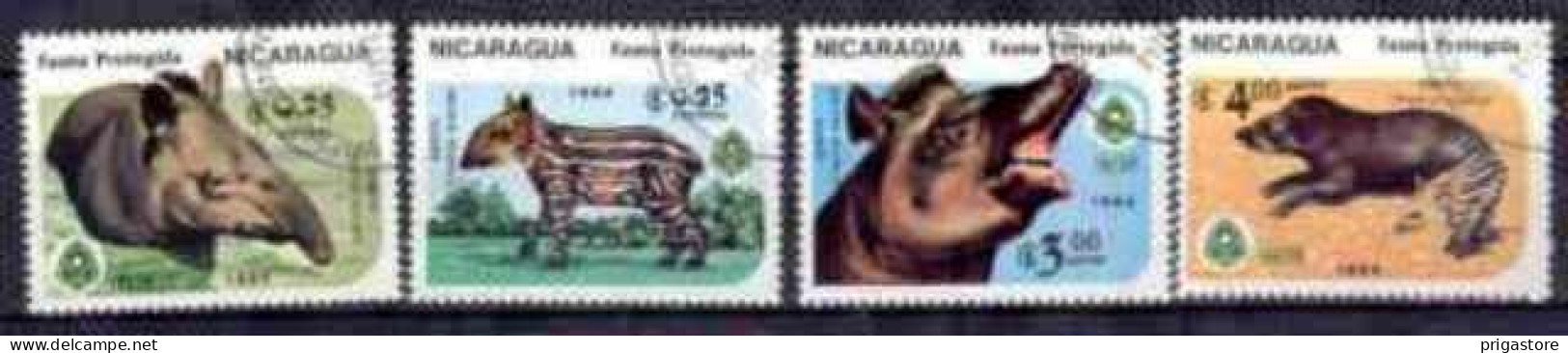 Nicaragua 1984 Animaux Tapirs (28) Yvert N° 1355+1356 Et PA 81+82 Oblitéré Used - Nicaragua
