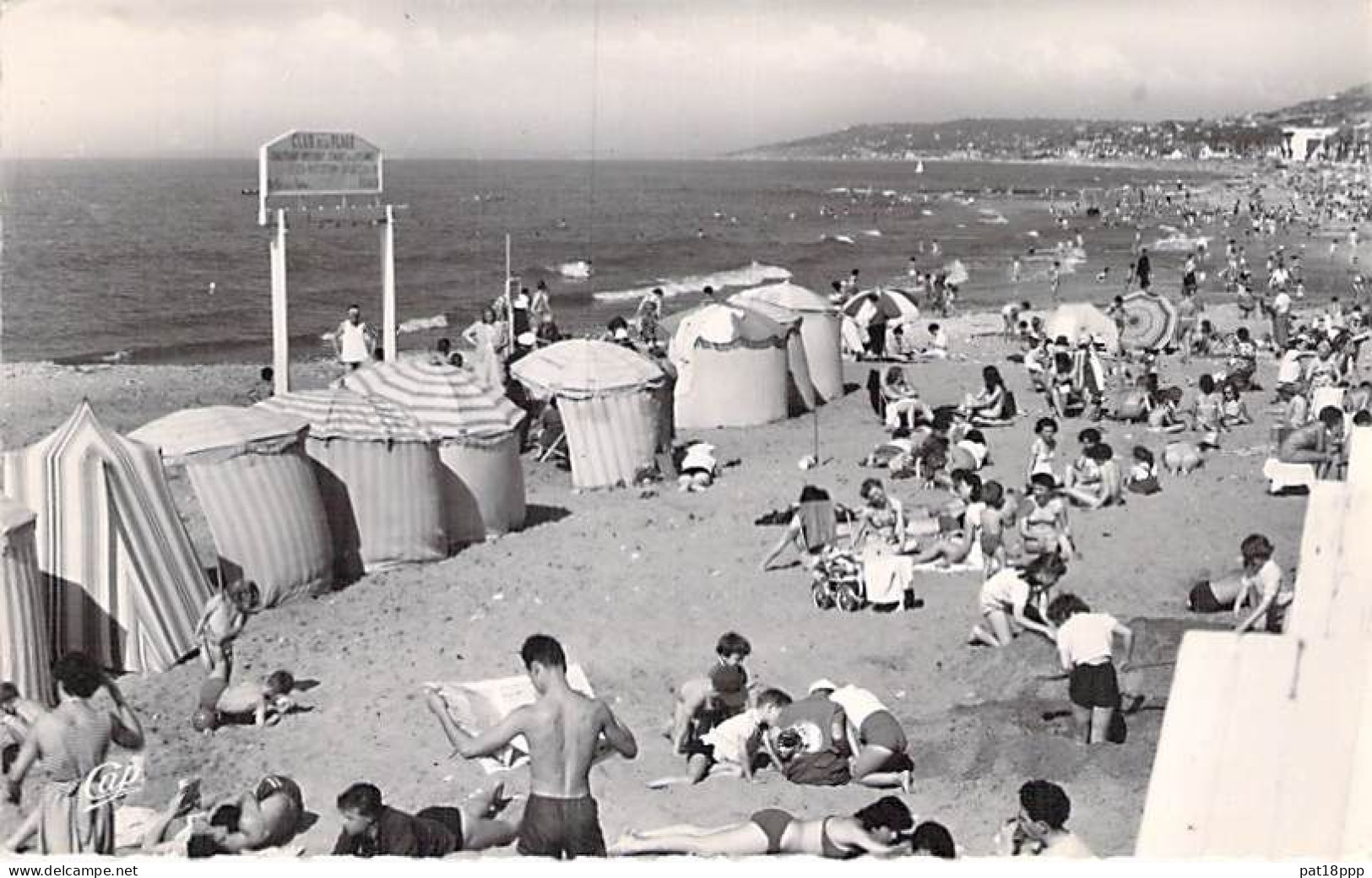 Bon Lot De 70 CPSM Dentelées Noir/blanc (11 Couleur) PLAGES De FRANCE (30 PF + 40 GF) Dont VUES AÉRIENNES (0.15 €/carte) - 5 - 99 Postkaarten