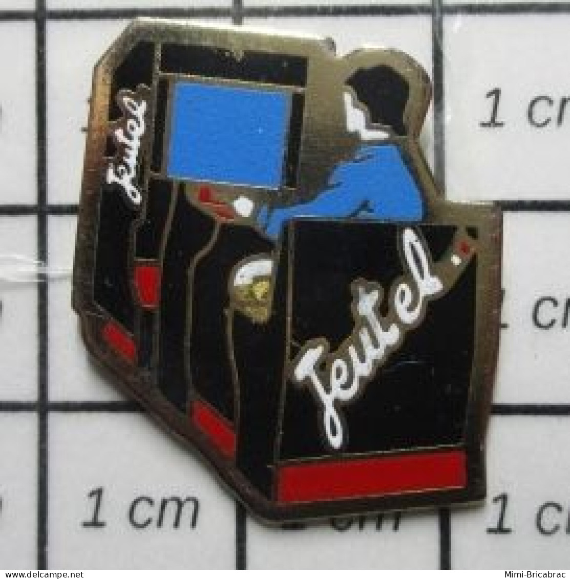 1616B Pin's Pins / Beau Et Rare / JEUX / JEU D'ARCADES JEUTEL - Casinos