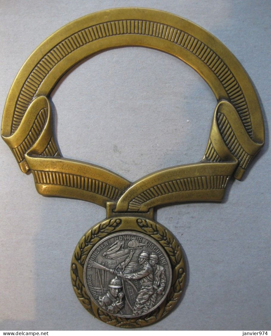 Tres Belle Applique En Bronze , Medaille Pompiers , Courage , Dévouement , Honneur , Discipline Par Gloria - Firemen