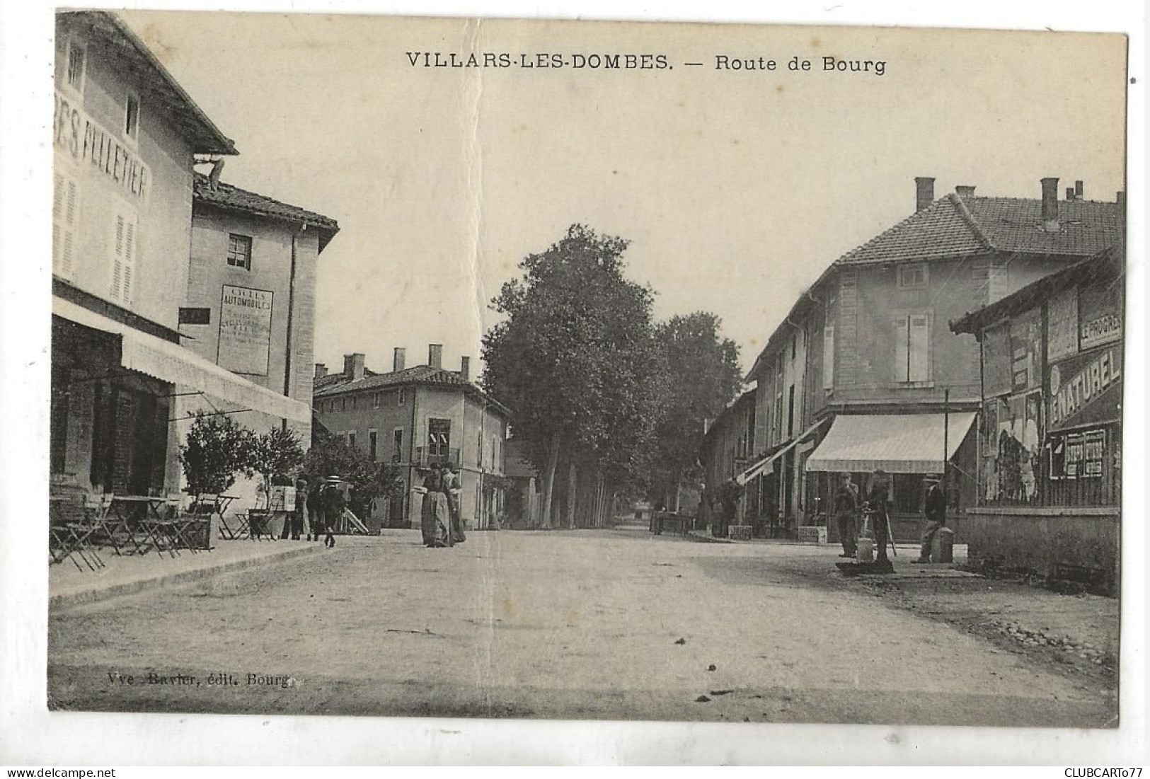 Villars-les-Dombes (01) : La Route Du Bourg Prise Au Niveau Du Café Pelletier En 1914 (animé) ETAT PF - Villars-les-Dombes