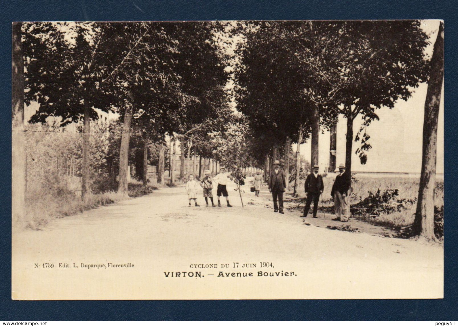 Virton. Avenue Bouvier. Cyclone Du 17 Juin 1904. Passants Et Enfants. - Virton