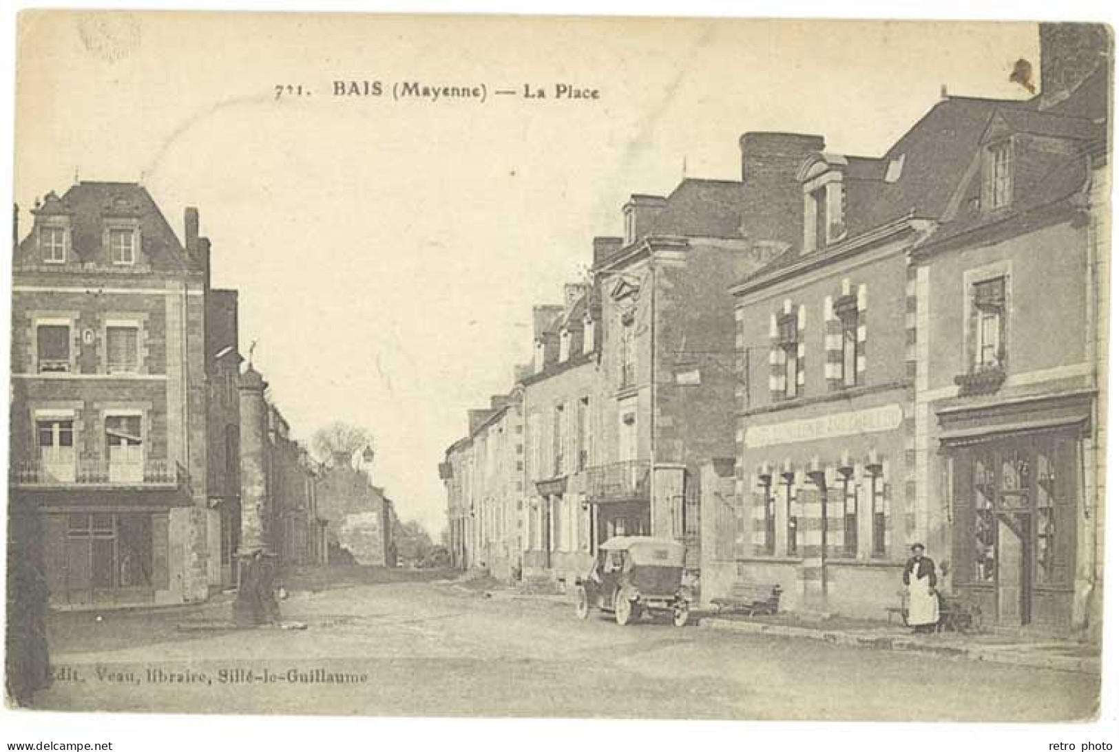 Cpa Bais - La Place - Bais