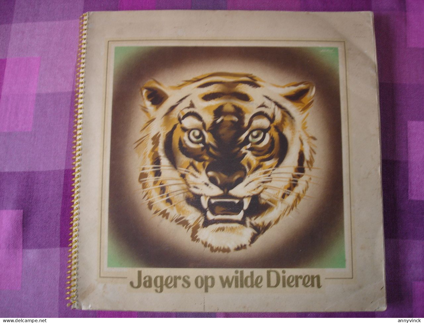 Album Chocolade Martougin " Jagers Op Wilde Dieren " Volledig In Prima Staat - Côte D'Or
