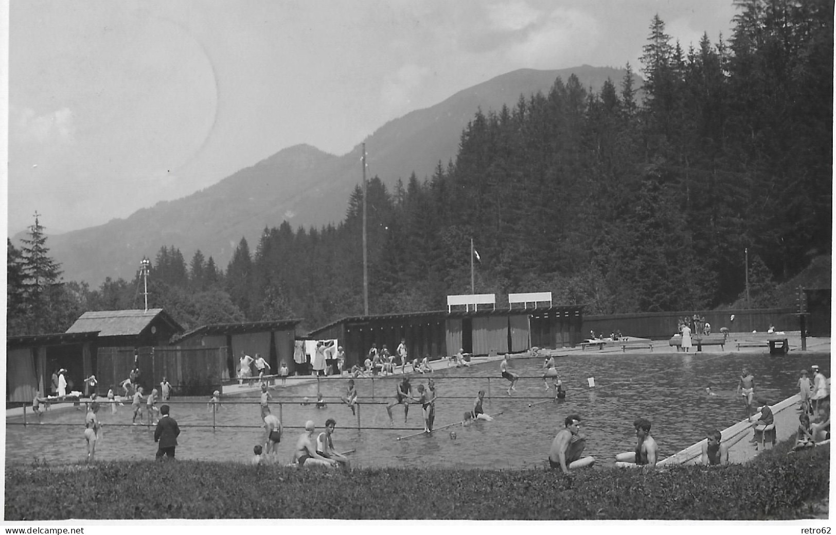 ZWEISIMMEN ► Vollbesetzte Alte Badeanstalt Anno 1930 - Zweisimmen