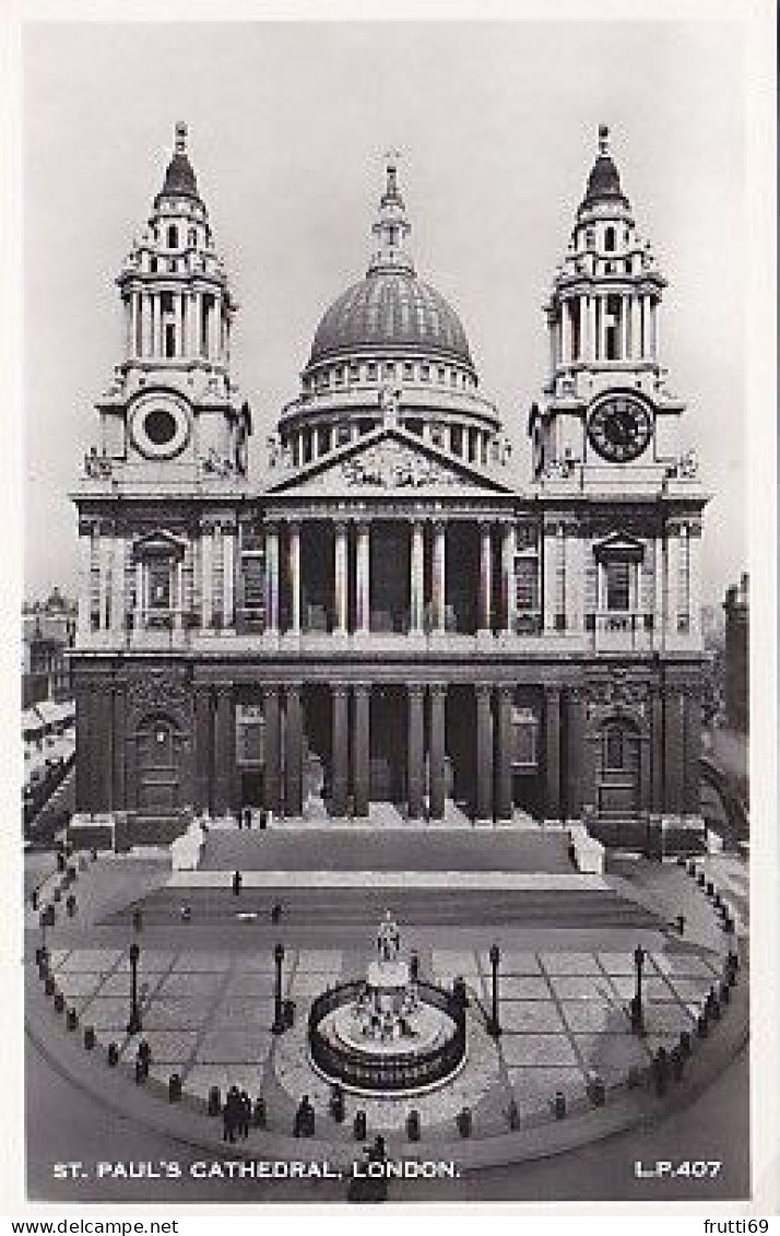 AK 207969 ENGLAND - London - At. Paul's Cathedral - St. Paul's Cathedral
