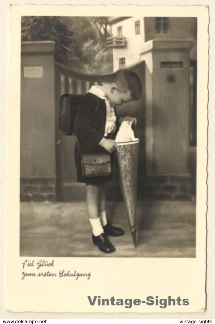 Little School Boy With Tornister & Cone (Vintage RPPC ~1930s) - Scuole