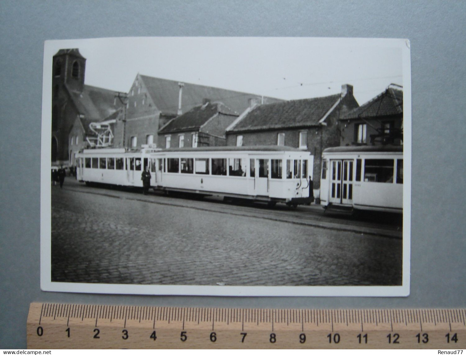 Photo - Elouges - Rue Du Commerce - Eglise Saint Martin - Tram - Tramway - Dour