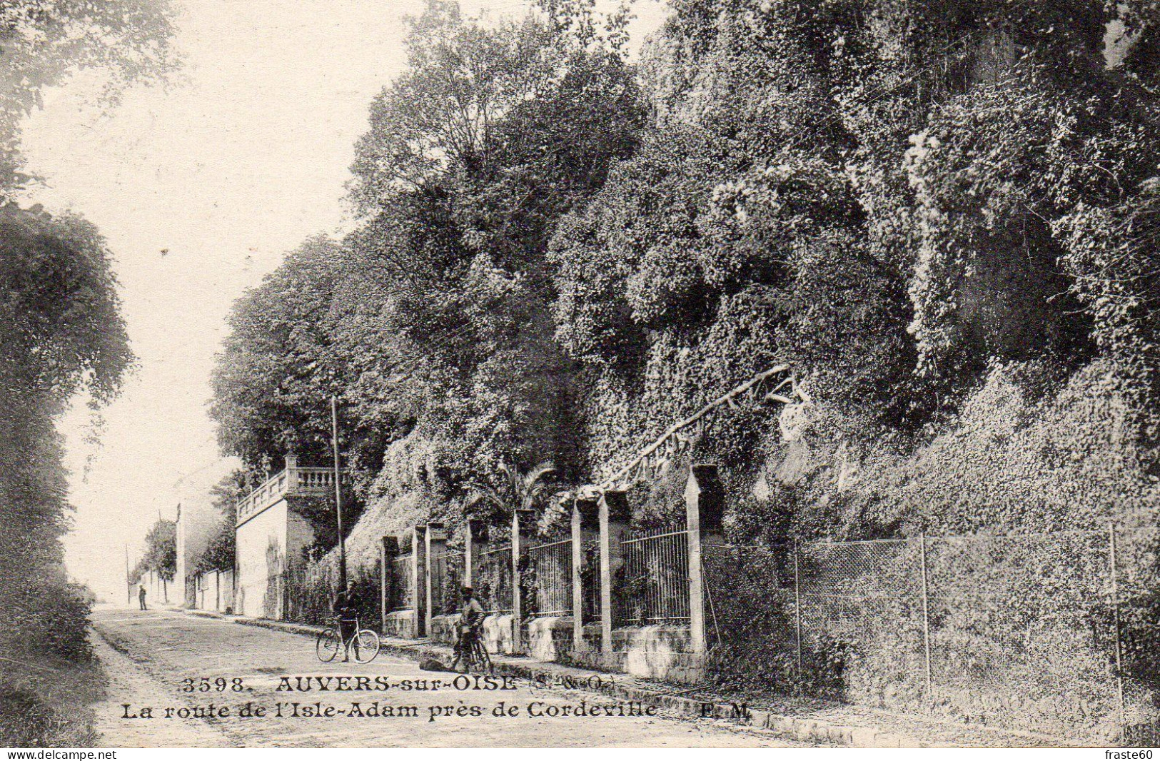 Auvers Sur Oise - La Route De L ' Isle Adam Près De Cordeville - Auvers Sur Oise