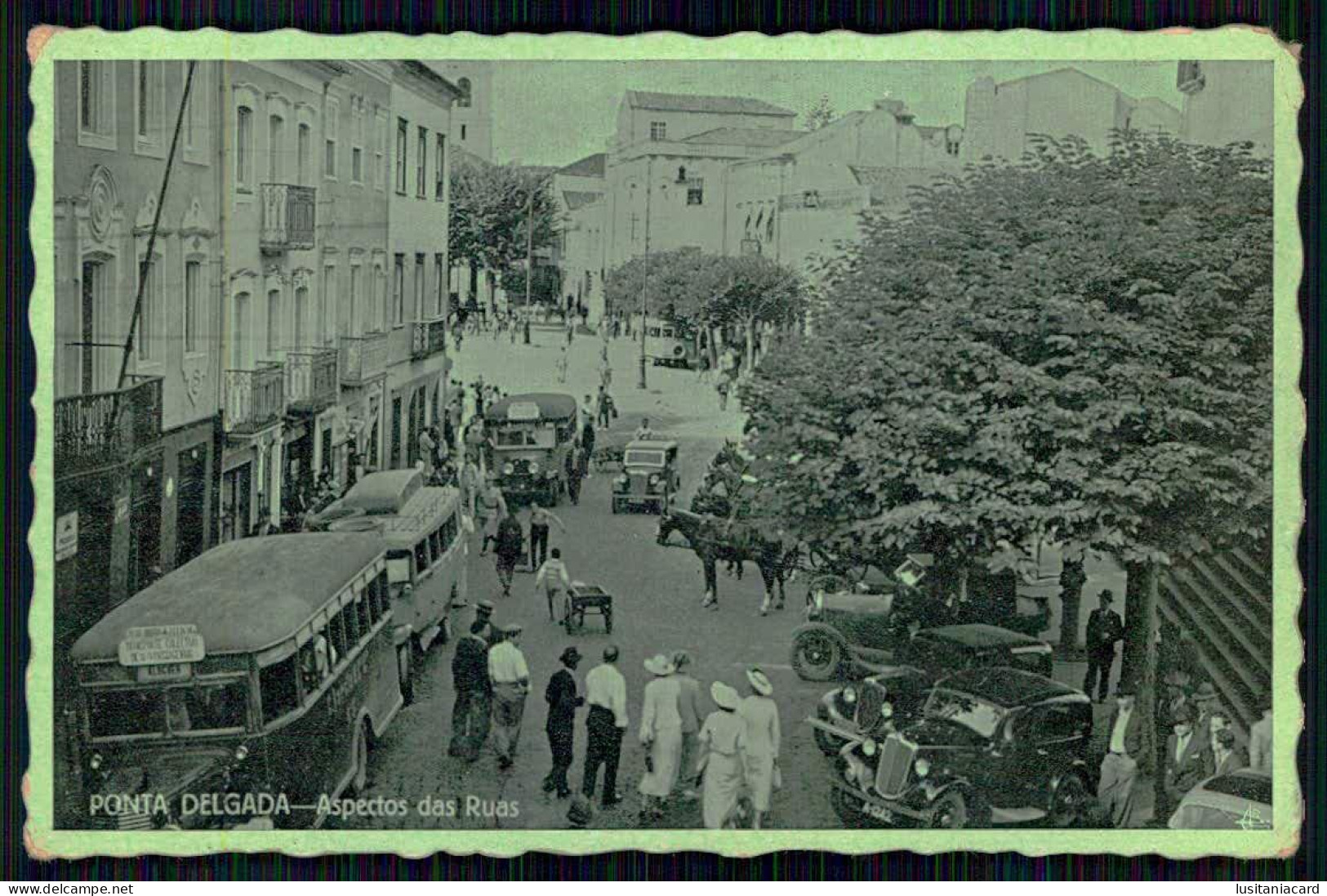 SÃO MIGUEL - PONTA DELGADA - Aspectos Das Ruas. ( Ed. Pêbêcê - TIR Comercial) Carte Postale - Açores