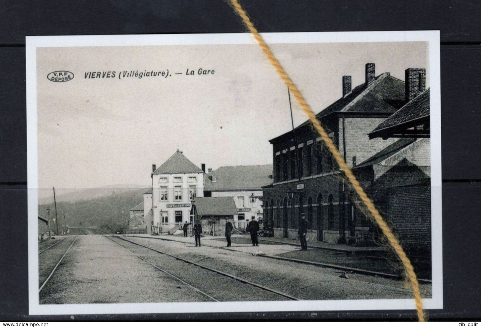 PHOTO  VIERVES SUR VIROIN VIROINVAL NAMUR GARE  REPRO - Viroinval