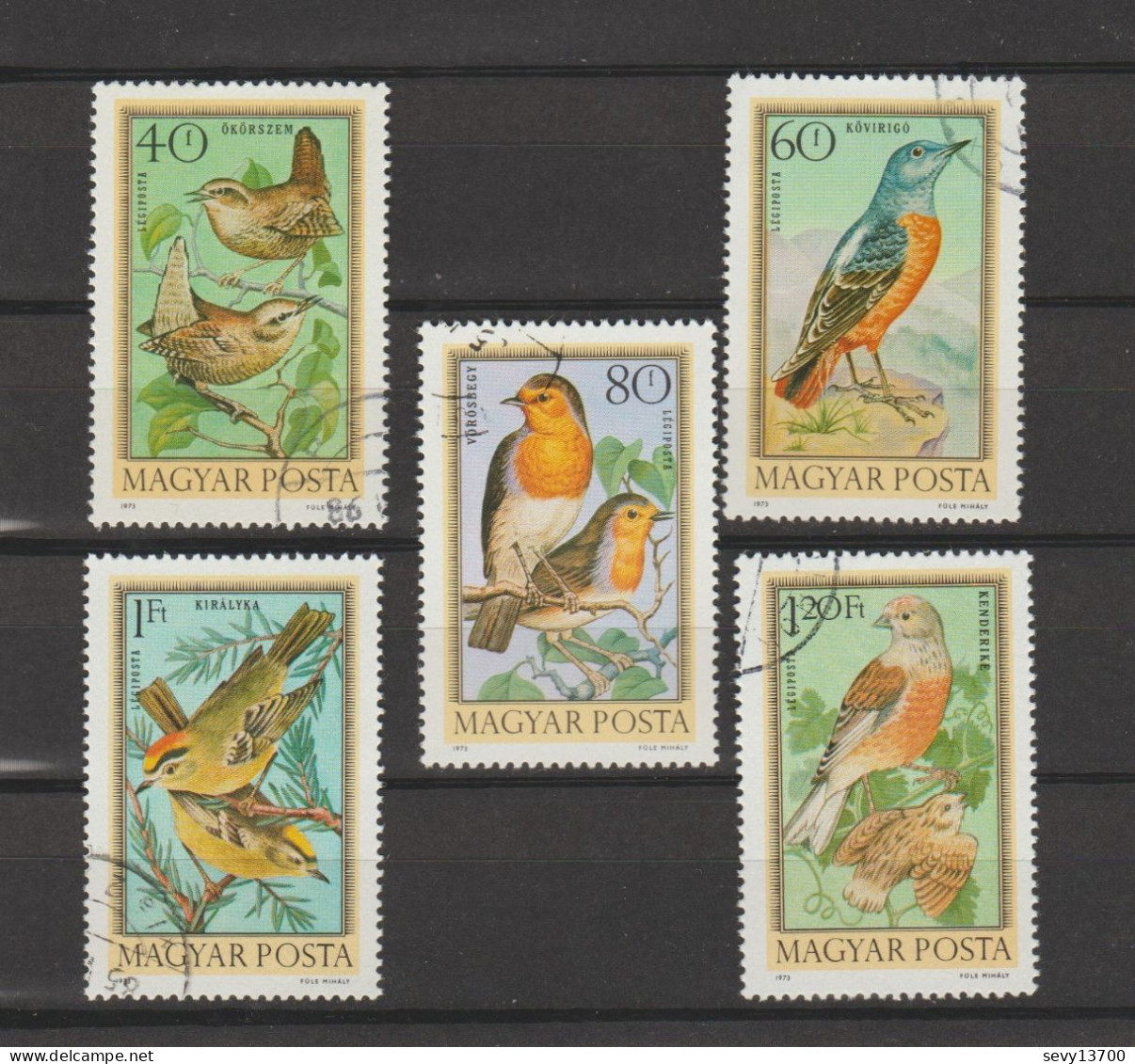 Hongrie  - Magyar Posta - Lot De 41 Timbres -  20 Timbres Les Oiseaux 21 Timbres Les Fleurs - Collections
