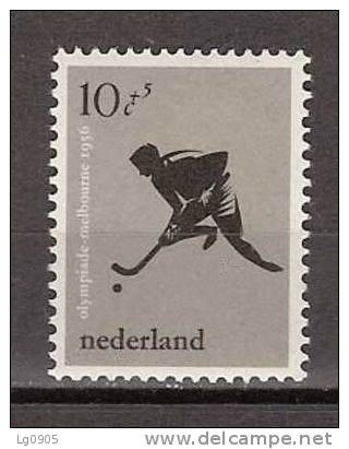 NVPH Nederland Netherlands Pays Bas Niederlande Holanda 679 MLH; Hockey, Jouer Au Hockey, Jugar Hokey.1956 - Jockey (sobre Hierba)