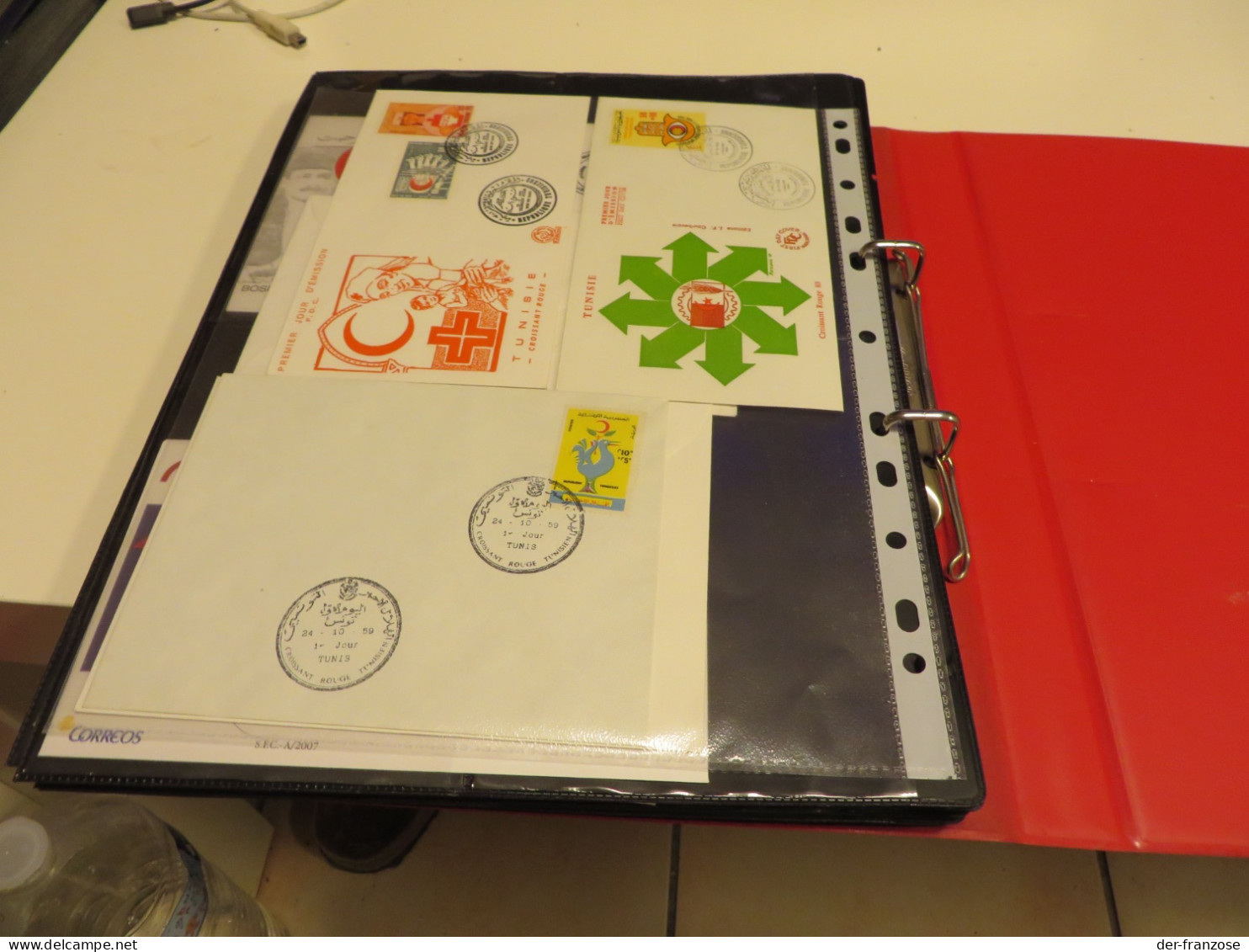 WELTWEIT  Posten  SONDERBELEGE  MOTIV  ROTES - KREUTZ im  RINGBINDER