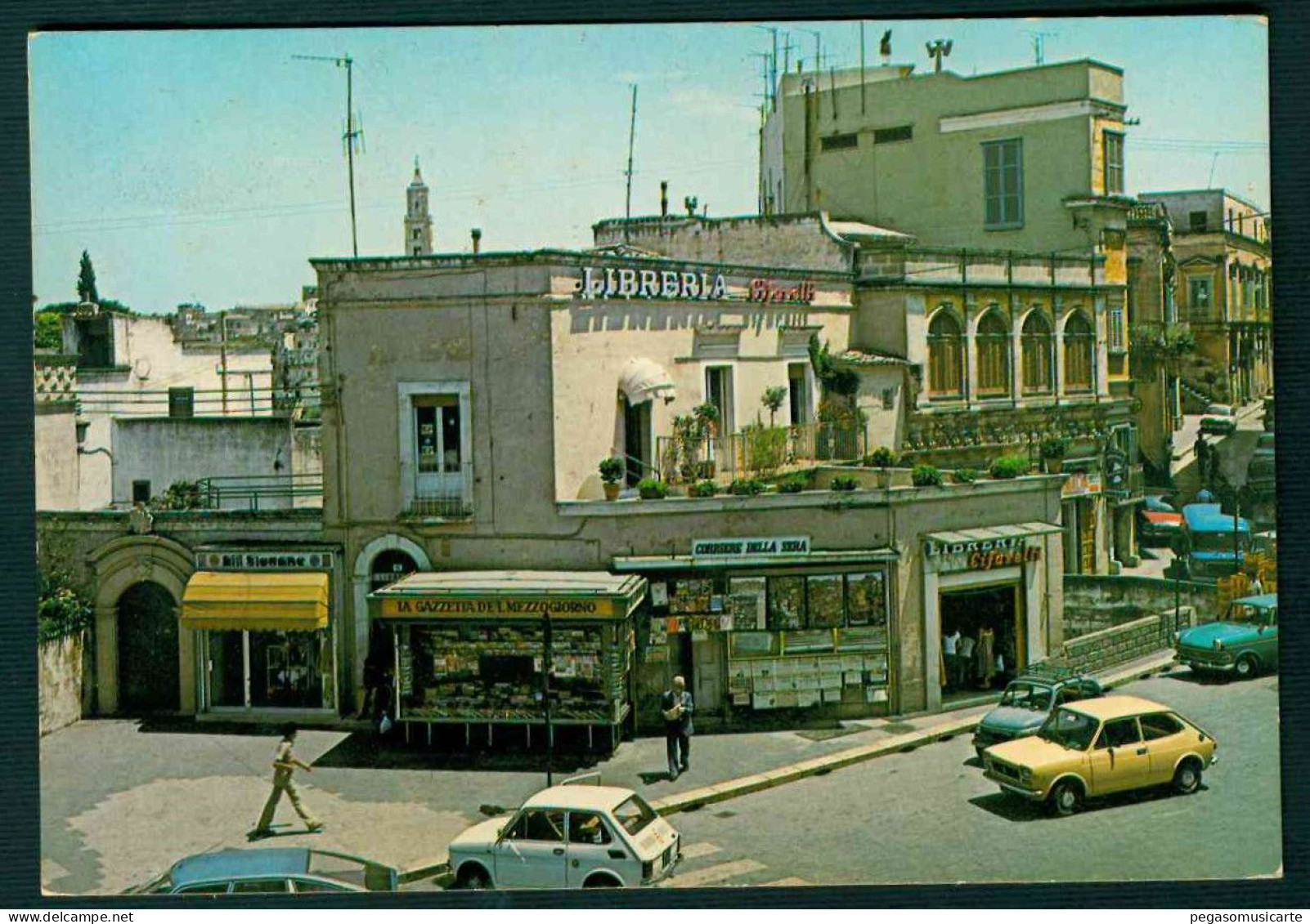 BD047 - MATERA - PIAZZA VITTORIO VENETO - ANIMATA AUTO CAR NEGOZI EDICOLA - Matera