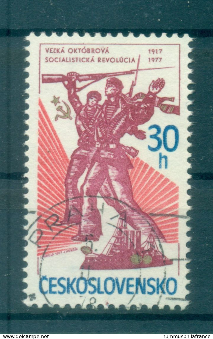 Tchécoslovaquie 1977 - Y & T N. 2243 - Révolution D'Octobre (Michel N. 2410) - Usados