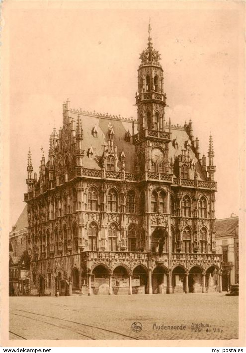 73924386 Audenaerde_Audenarde_Oost-Vlaanderen_Belgie Stadhuis Hotel De Ville - Oudenaarde