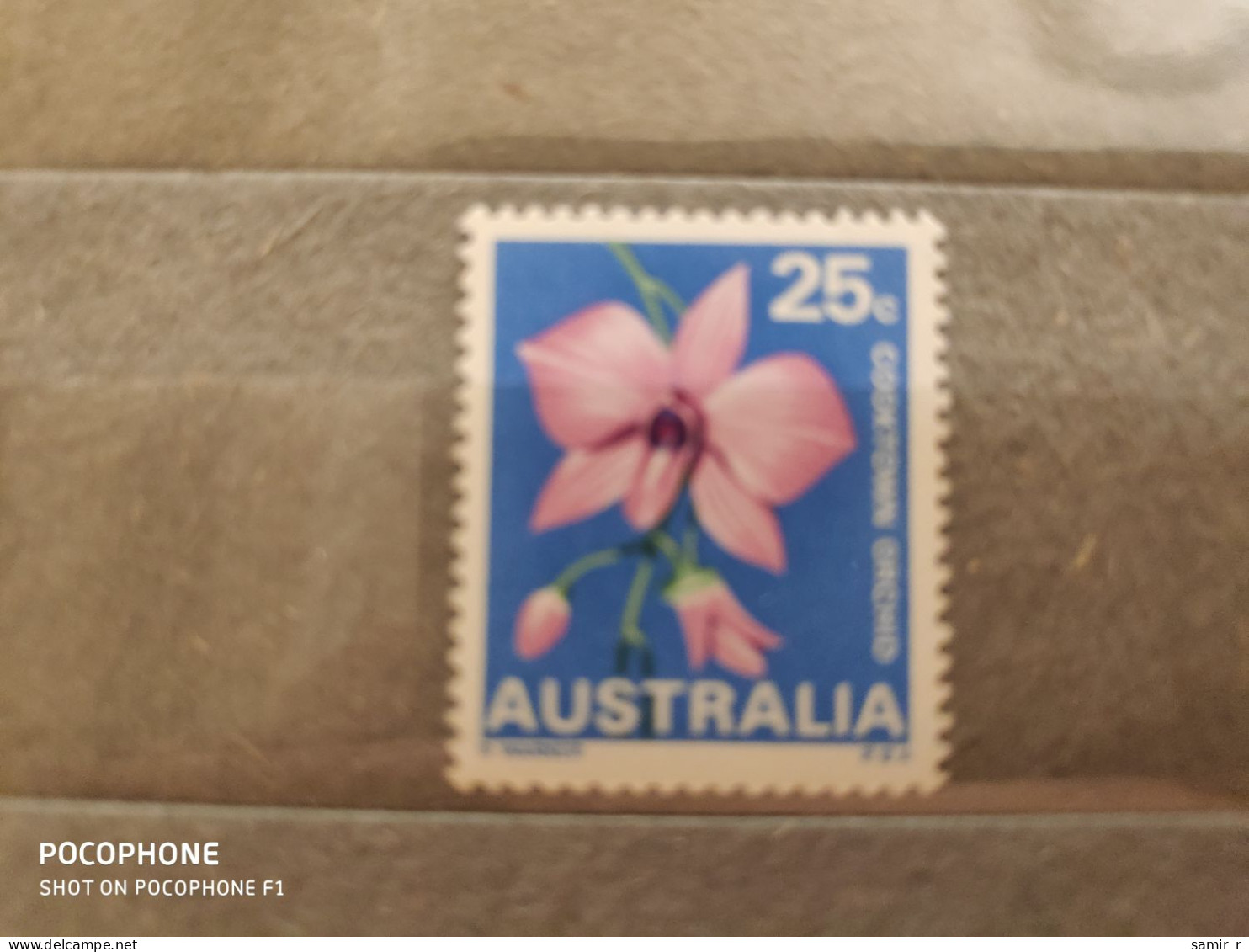 Australia Flowers (F82) - Mint Stamps