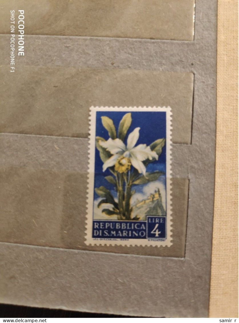 San Marino Flowers (F82) - Unused Stamps