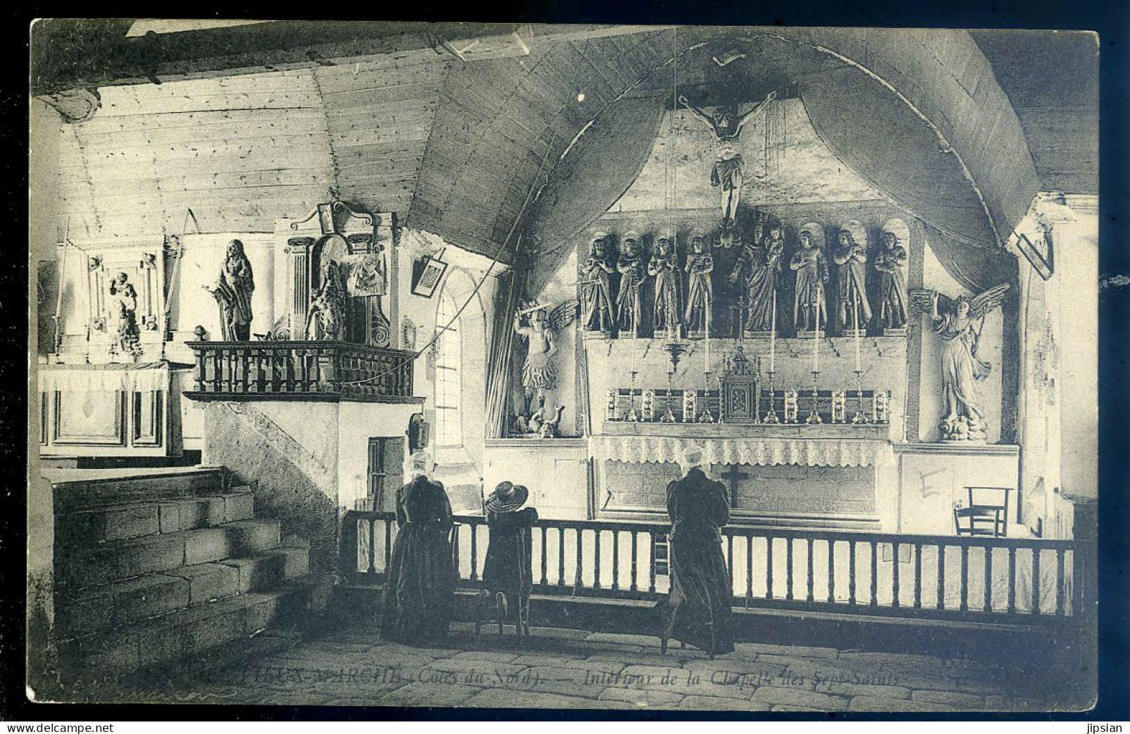 Cpa Du 22 Le Vieux Marché -- Intérieur De La Chapelle Des Sept Saints .... Plouaret      STEP123 - Plouaret