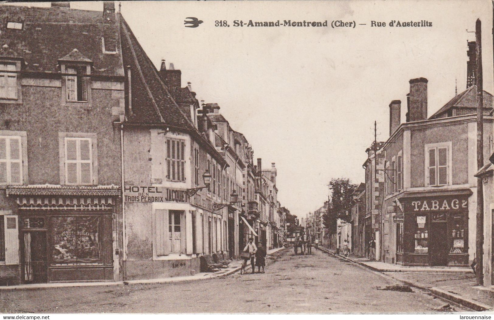 18 - SAINT AMAND MONTROND - Rue D' Austerlitz - Saint-Amand-Montrond