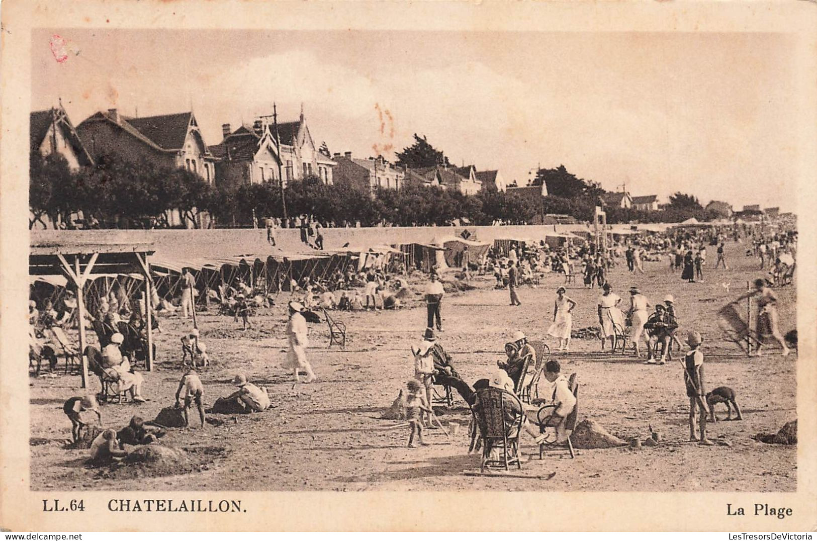 FRANCE - Chatelaillon - Vue Sur La Plage - Animé - Carte Postale Ancienne - Châtelaillon-Plage