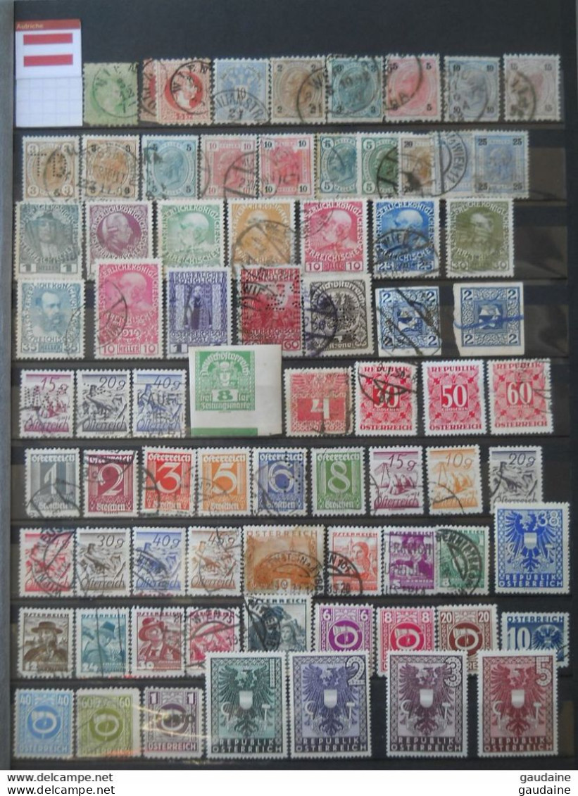 AUTRICHE - OSTERRIECH - LOT DE 250 TIMBRES DIFFERENTS - SET - COLLECTION - Collezioni