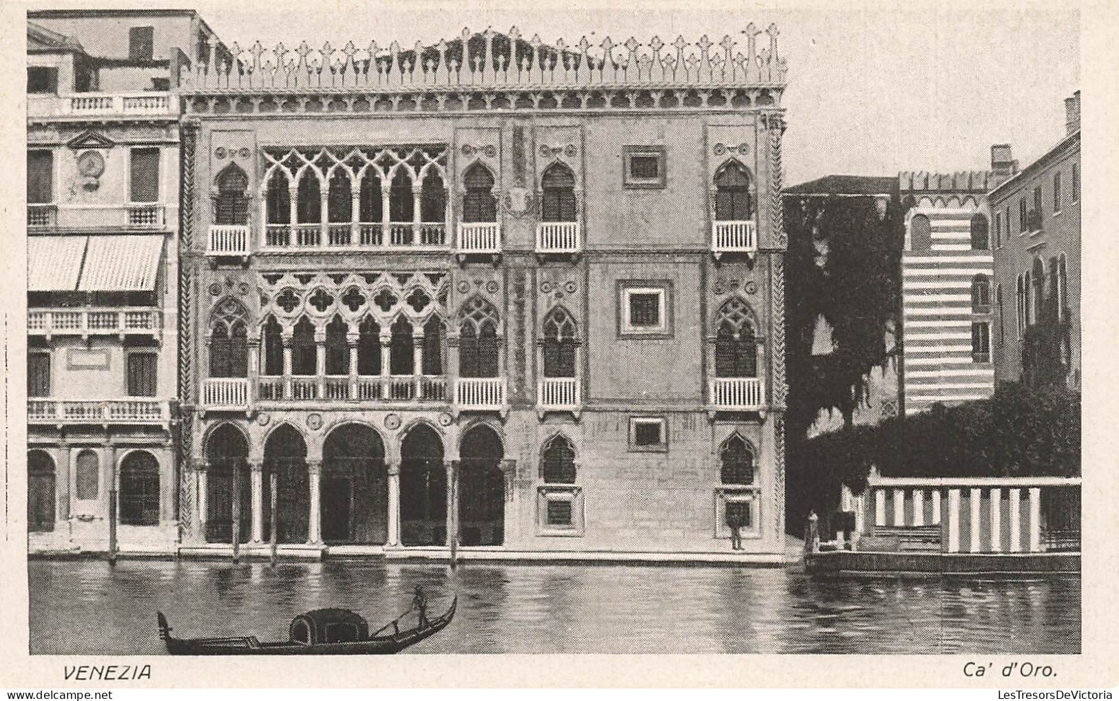 ITALIE - Venezia - Ca' D'Oro - Vue Sur Un Grand Bâtiment - Une Barque - Carte Postale Ancienne - Venezia (Venedig)