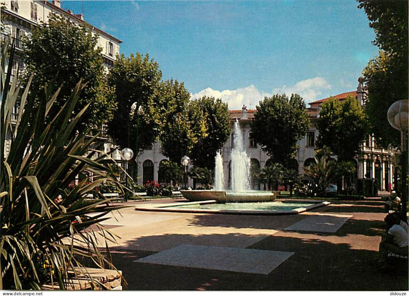 06 - Nice - La Place Wilson - La Fontaine - CPM - Carte Neuve - Voir Scans Recto-Verso - Places, Squares