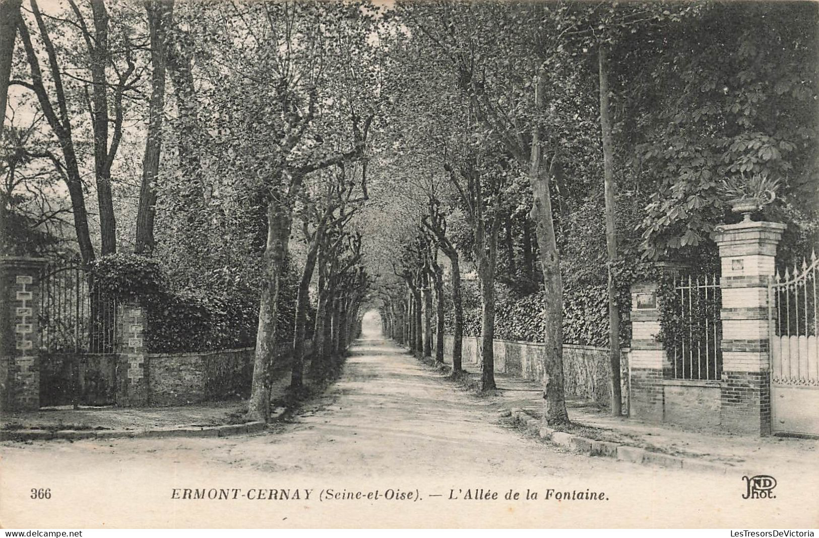 FRANCE - Ermont Cernay -  Vue Sur L'allée De La Fontaine - Carte Postale Ancienne - Ermont-Eaubonne