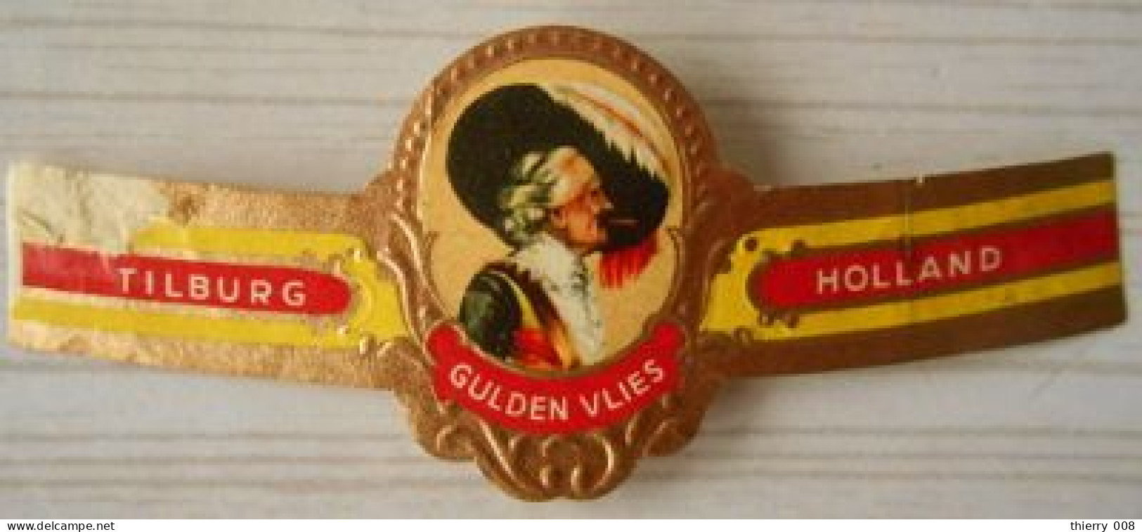 K85 Lot Bagues De Cigares  Gulden Vlies  1 Pièce - Cigar Bands