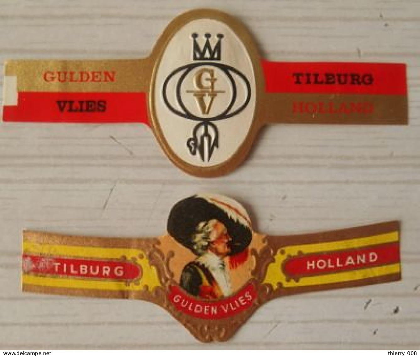 K89 Lot Bagues De Cigares  Gulden Vlies  2 Pièces - Cigar Bands