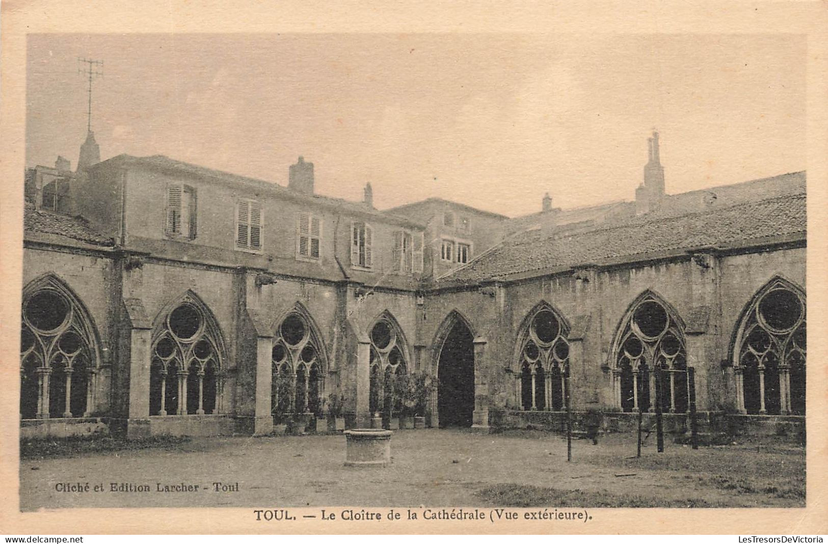 FRANCE - Toul - Vue Extérieure Du Cloitre De La Cathédrale - Carte Postale Ancienne - Toul