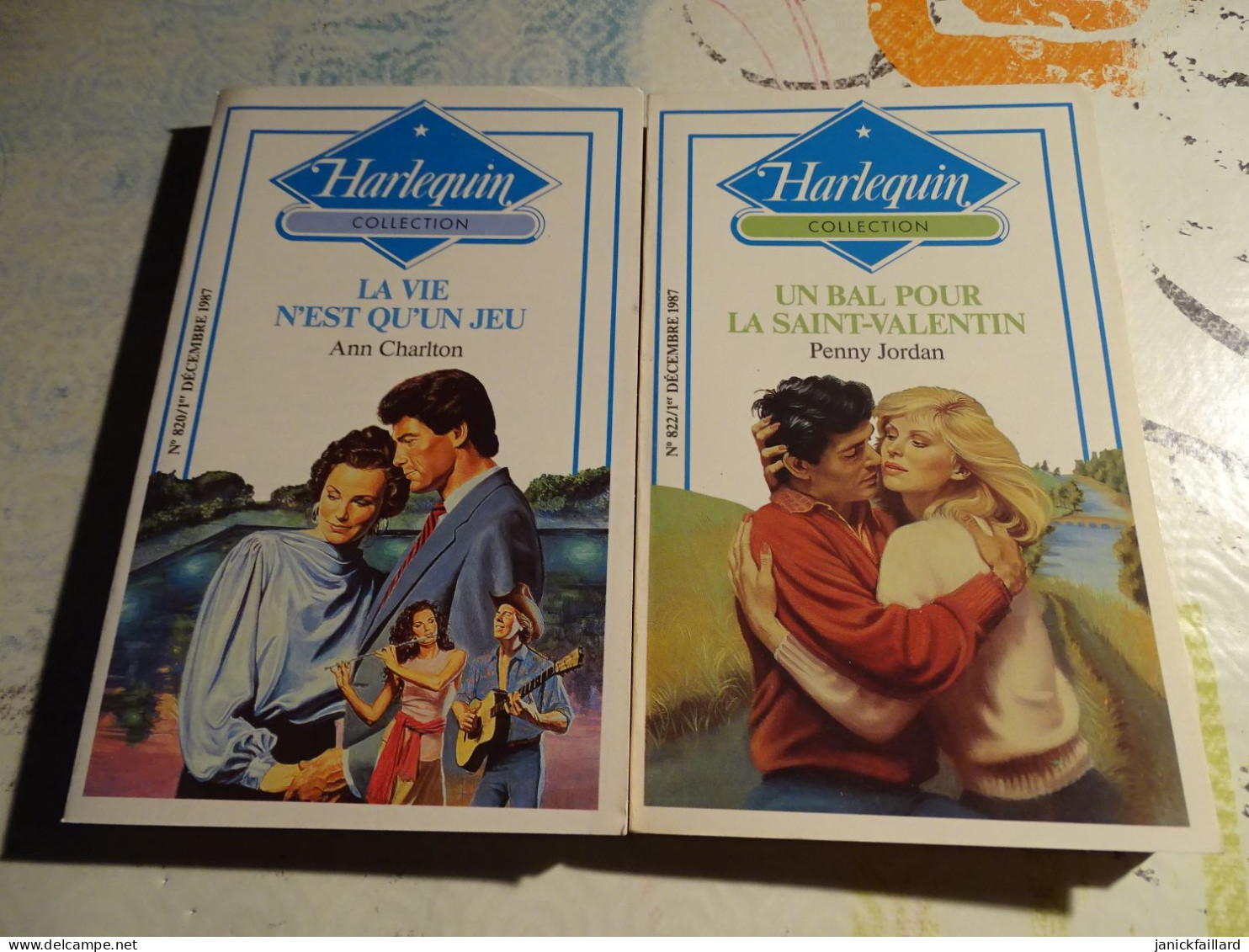 Lot X 2 Harlequin Collection  1987 - Un Bal Pour La Saint Valentin - La Vie N'est Qu'un Jeu - Romantique
